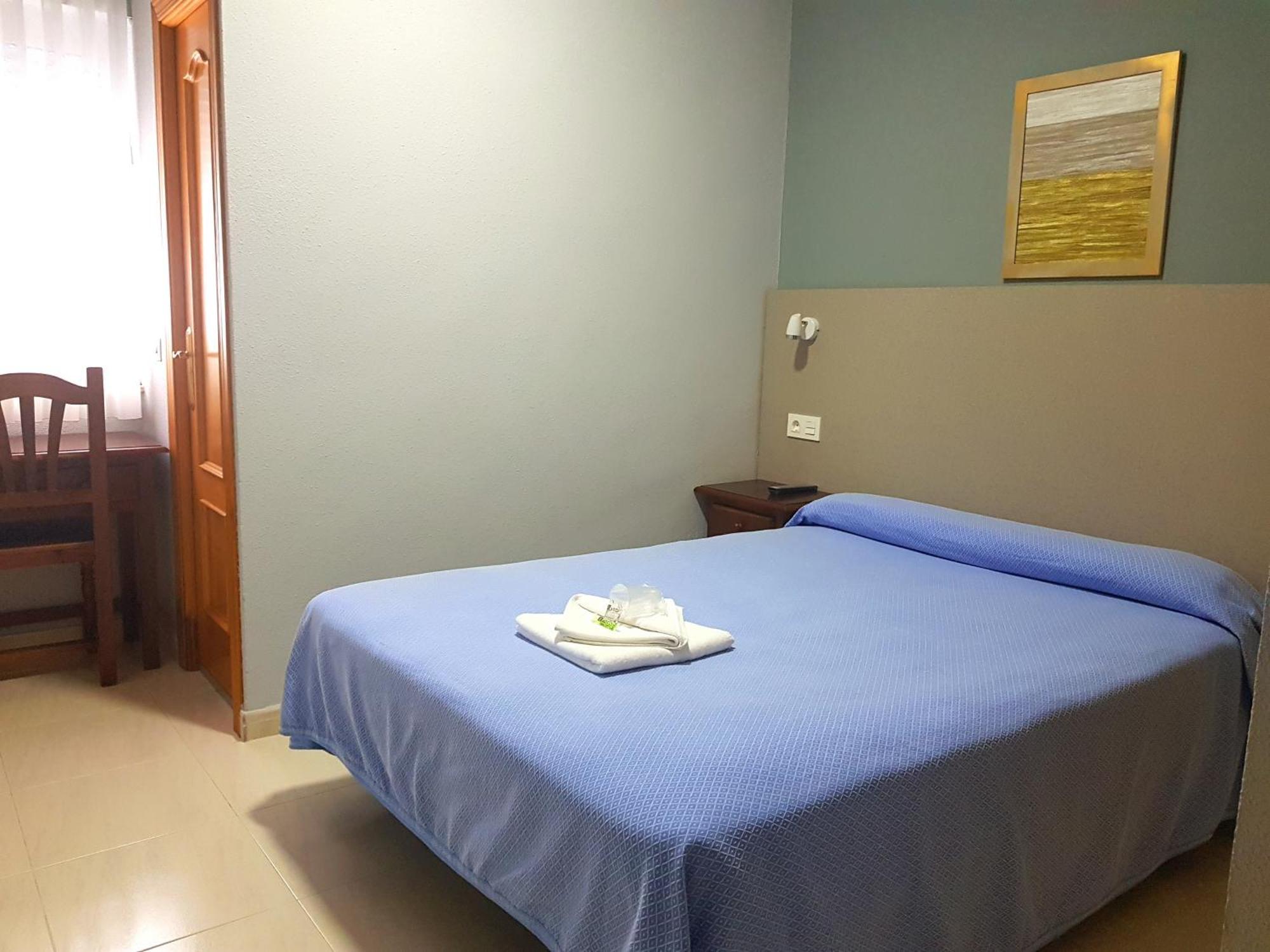 Superior Single Room,1765405383:JPEG